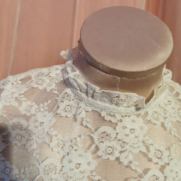 Cecil Mcbee Top Women's Small White Lace Party Casual Sheer Festival Costume Y2K - Picture 4 of 12